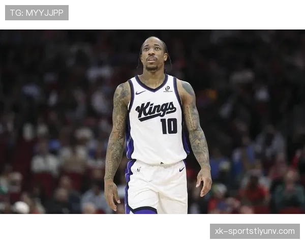 德罗赞中距离得分爆发超越库里，关键时刻主导球队进攻节奏